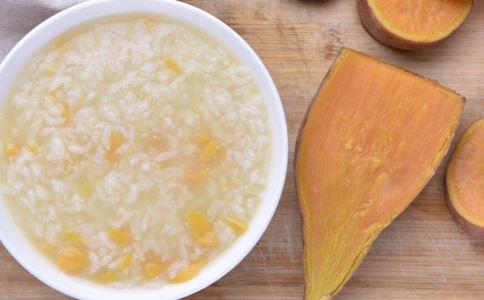 如何预防便秘？喝碗红薯粥或许能帮到你。