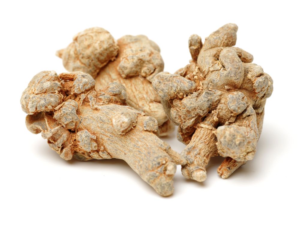 三七粉最佳食用时间及空腹或饭后喝的探讨