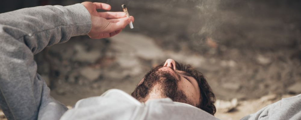 男人吸烟好吗 男人吸烟的危害 男人抽烟有什么危害