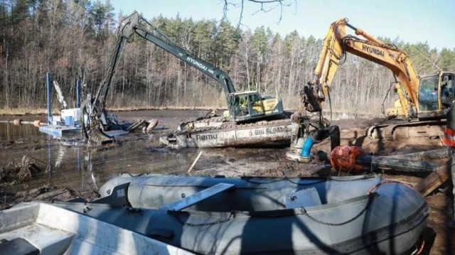 演习期间装甲车沉底沼泽，立陶宛4名失踪美国士兵确认死亡
