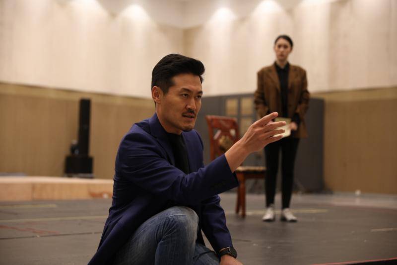 五一假期看莎翁经典喜剧 镜子般的《第十二夜》照出爱情的模样