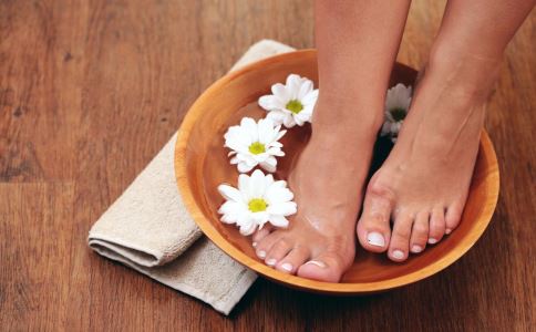 没事泡泡脚能有效缓解疲劳，这是真的哦~