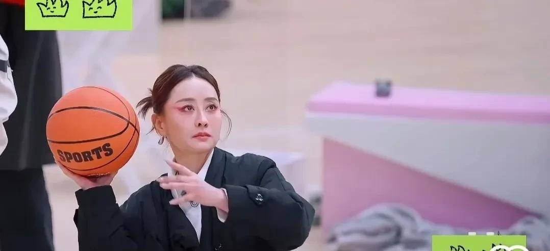 原创            陈德容讲故事、打篮球都太好笑了！没想到竟然是个欢乐喜剧人