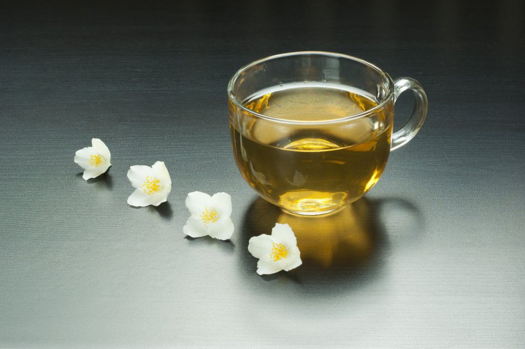 夏季喝什么茶对肠胃好 夏天喝什么茶 不伤胃的茶可以选择什么