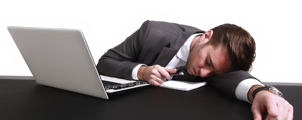 睡眠不好怎么办 午休时注意事项 中午睡不着怎么办