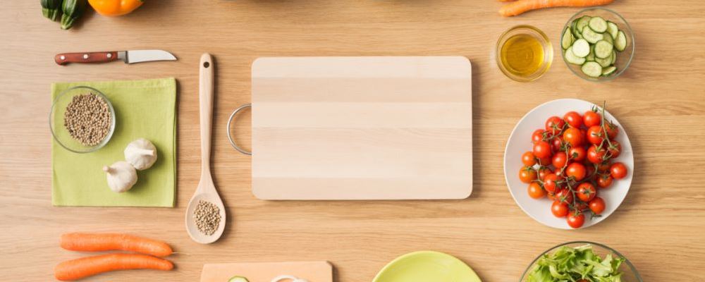 如何通过 6 种食物帮助肠道排毒？快来了解！