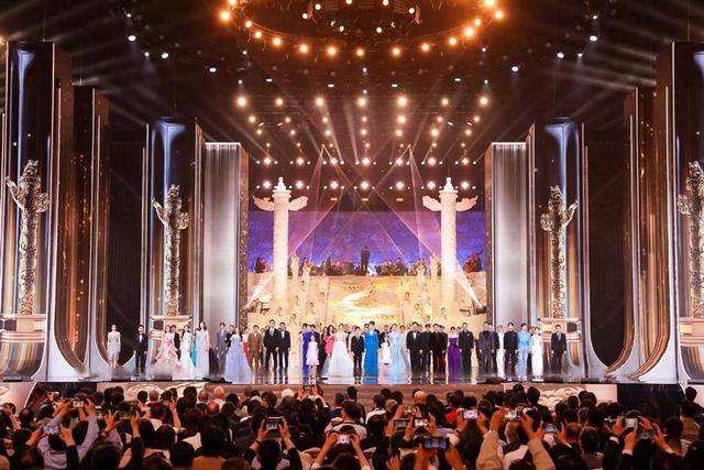 原创            张译拿完影帝后！仅过了3分钟，就做了重大决定，息影，原因在这