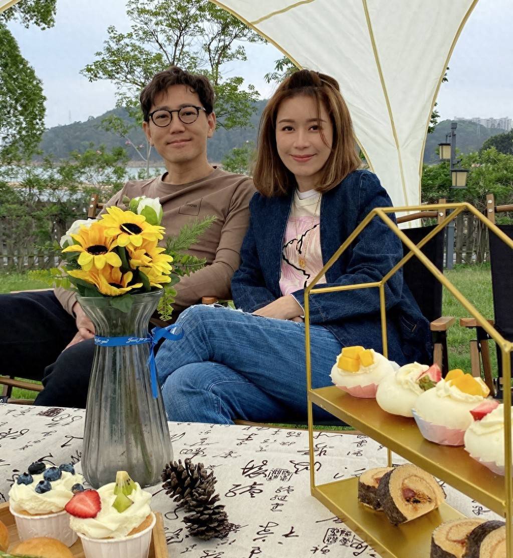 原创            50岁邝文珣重提感情经历！老公承认有挣扎过，两人曾冷战又提离婚