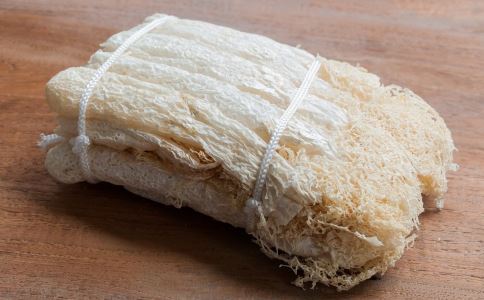 每天上班疲劳？试试松茸竹荪鸡汤，每天上班轻松些