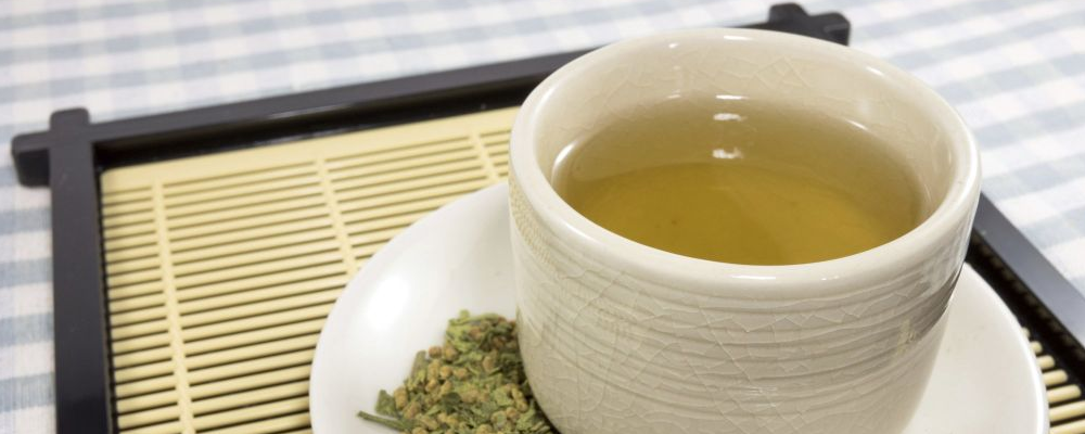 喝绿茶的好处 夏季喝绿茶好吗 绿茶的营养价值
