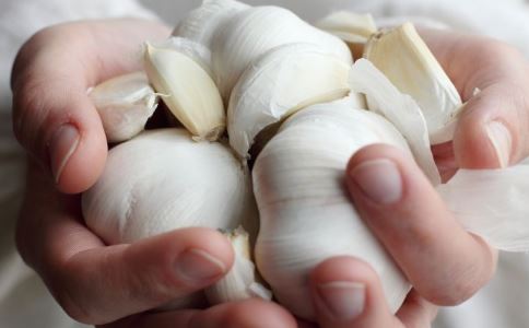 “如何补肾快？9 种食物不可少，轻松养肾”