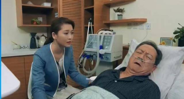 贴地！75岁TVB老戏骨搭地铁被偶遇，身家过亿曾与花旦有过婚外情