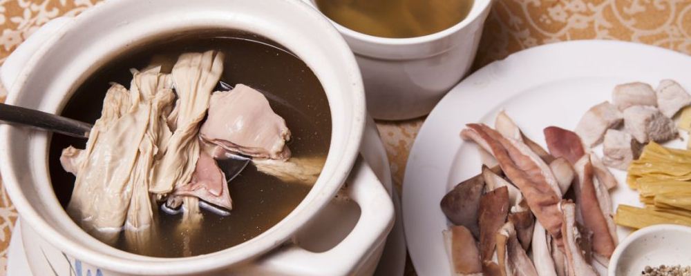 适合糖尿病患者的降糖食谱，轻松控制血糖