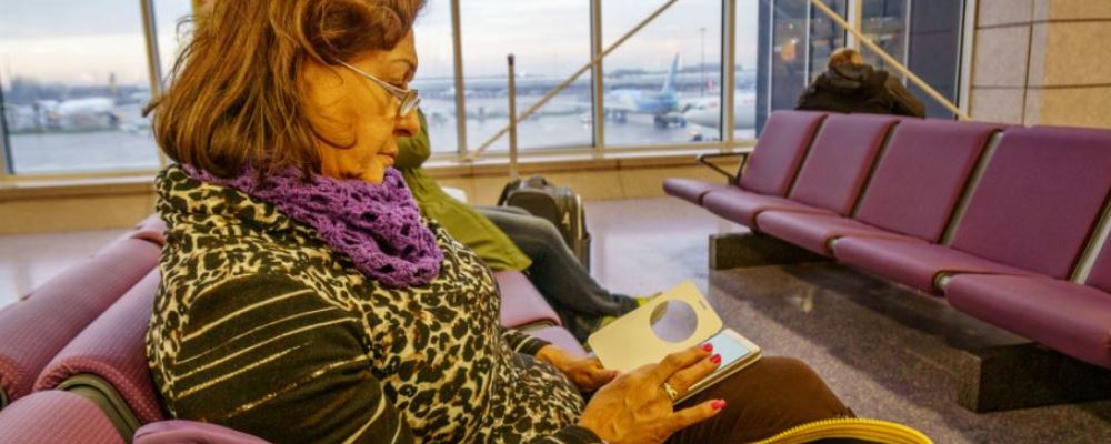 老人健康吃早餐需把握时间，以此达到养生目的