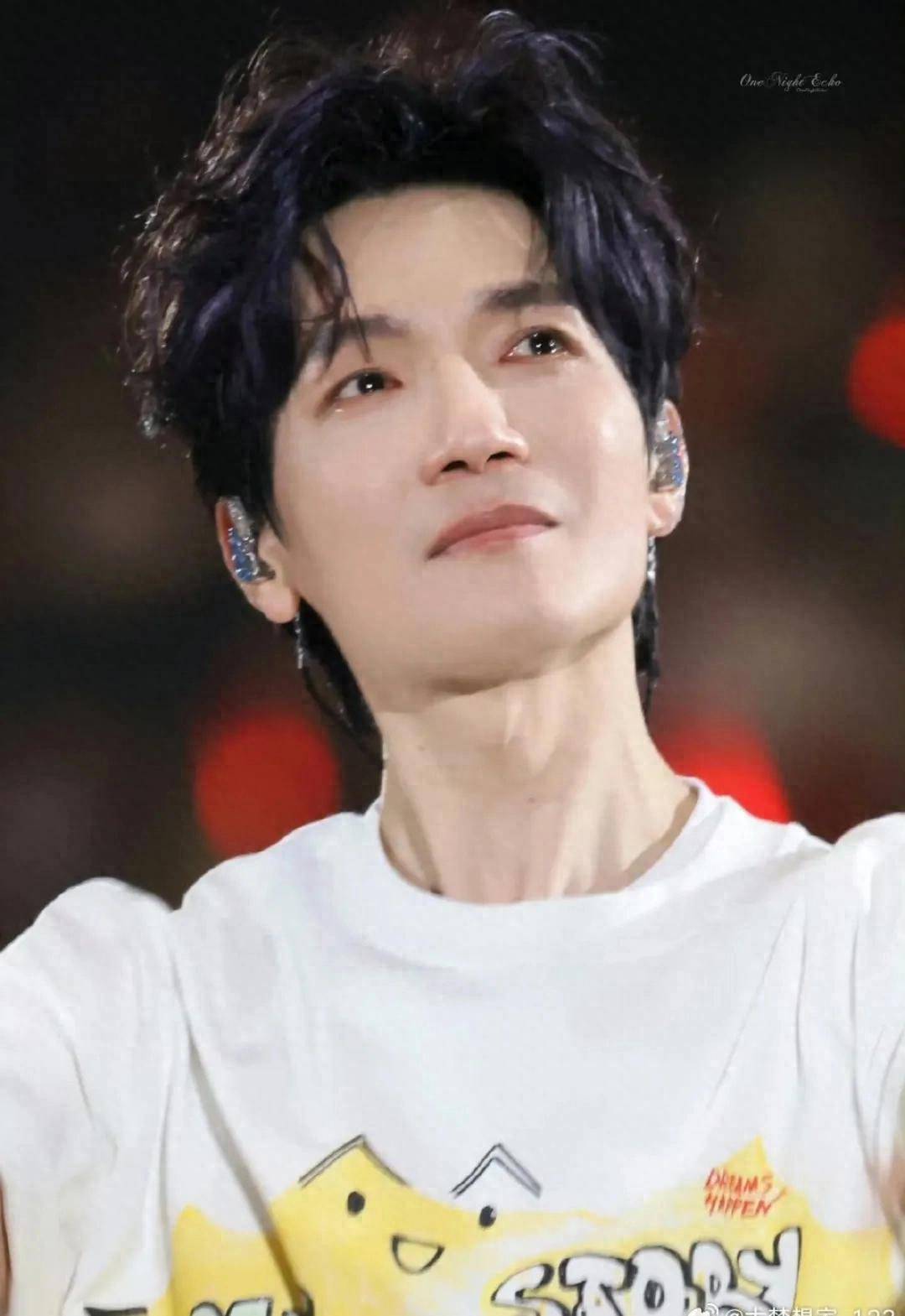 原创            2005年《歌手》首发阵容揭秘：华语乐坛的黄金时代