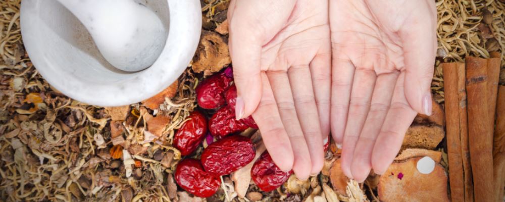 “揭秘损害肝脏的 8 种不经意间的行为”