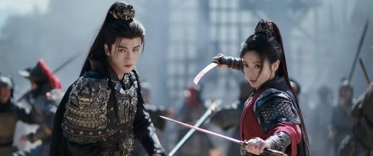 剧集《逐玉》杀青，张凌赫、田曦薇领衔主演