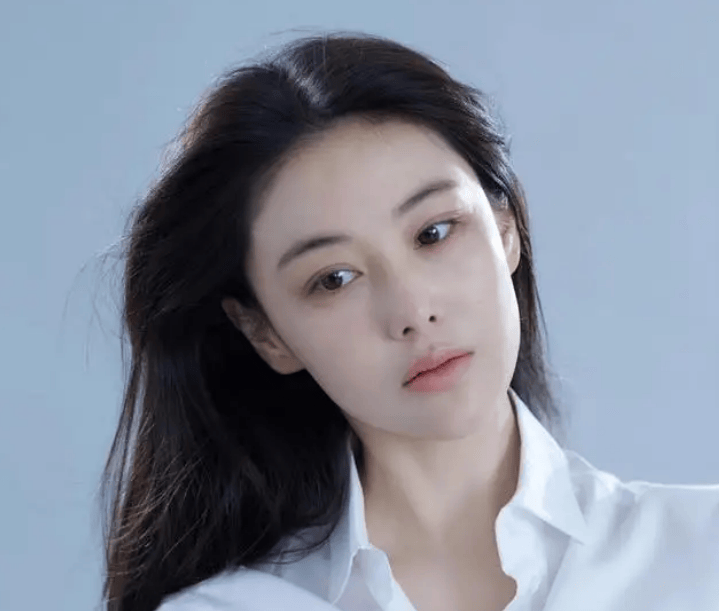 原创            和李晨分手6年后嫁普通人，现在面相都变了，李晨再也高攀不起