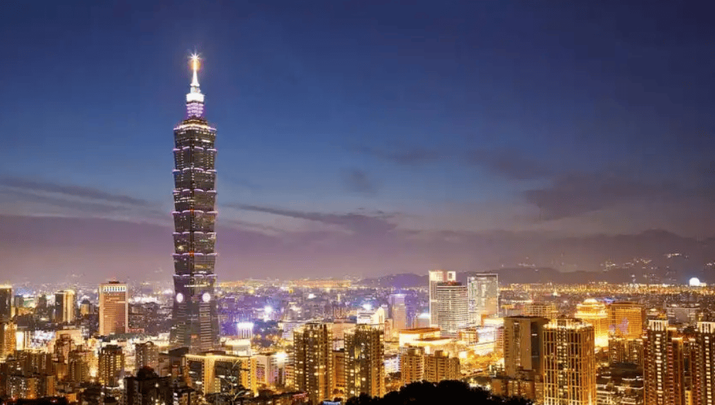 中美大事敲定后，岛内全民痛斥赖清德，“台积电白送了”！