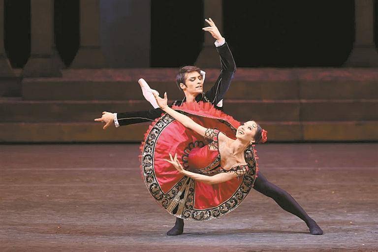 莫斯科大剧院芭蕾舞团携手深圳交响乐团华丽开场 2025深圳文博会艺术季启幕