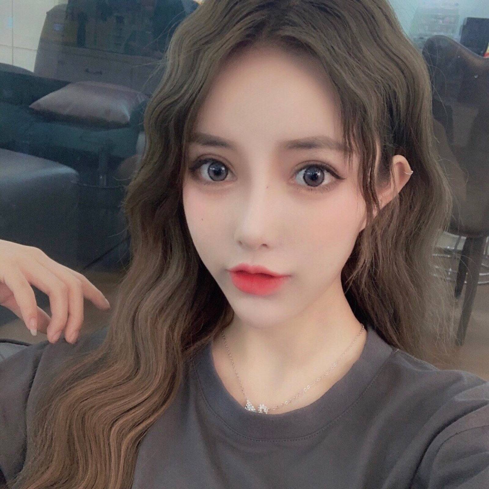 洞察人心：一个男人喜欢和异性暧昧，看这3个细节就够了