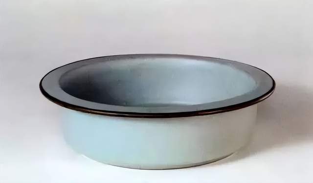 中国瓷器的天然代表：宋瓷之美与收藏机会