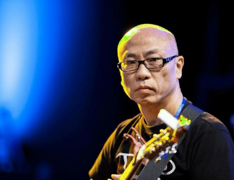 知名音乐人心脏骤停送医抢救！曾制作《单身情歌》