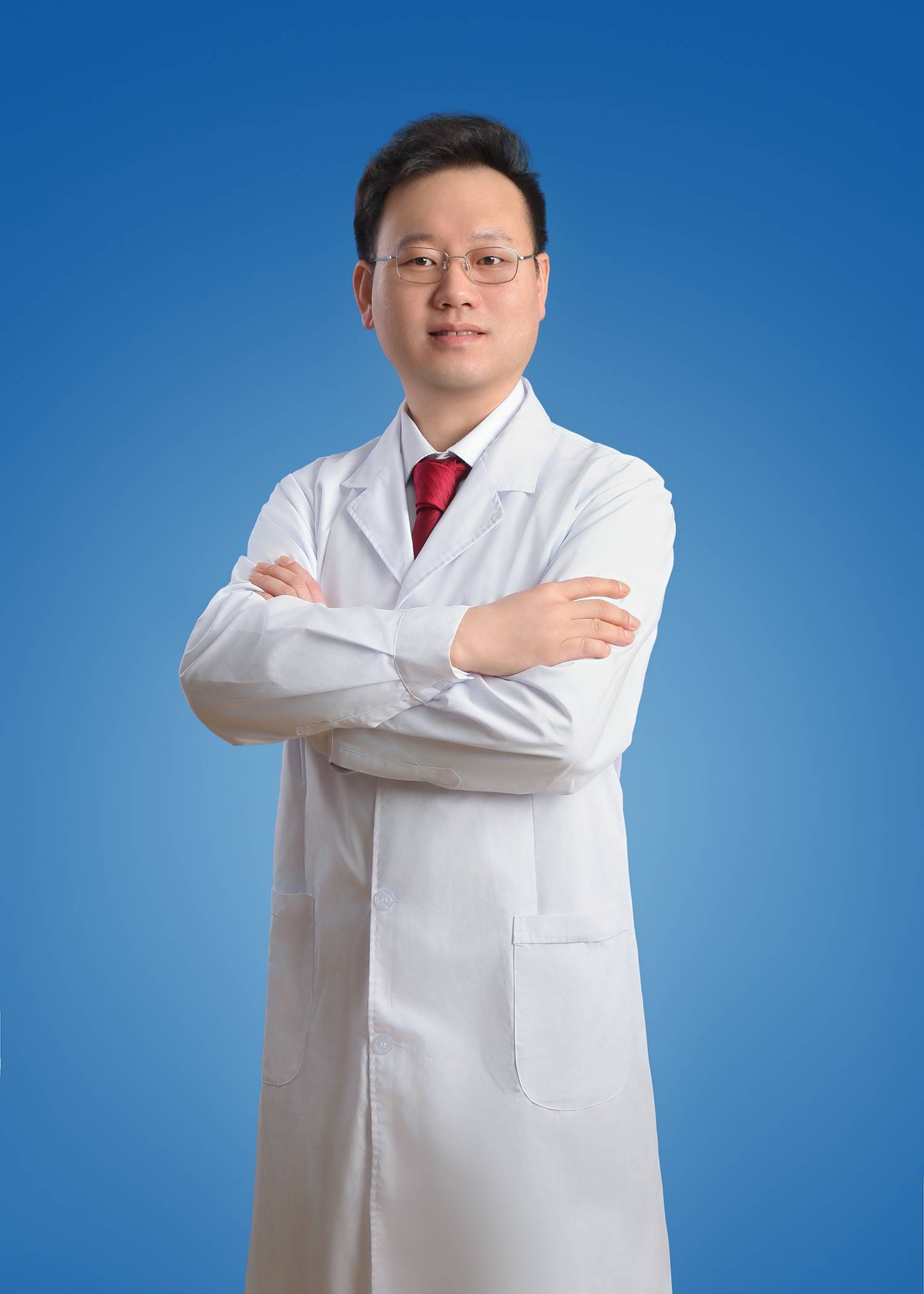 大连下肢静脉曲张专家彭兴伟院长