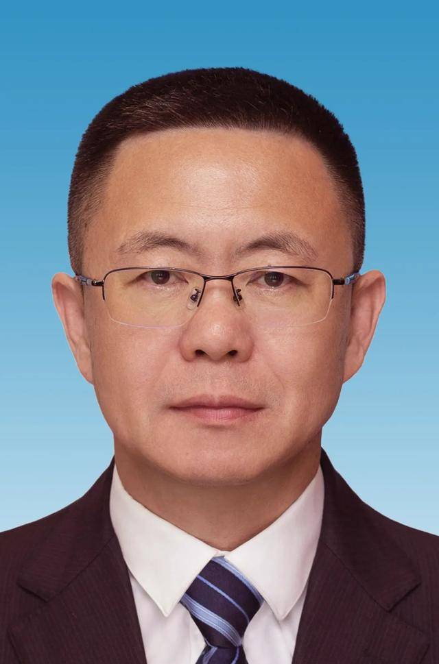 中组部有关负责同志宣布中央决定：他履新！免去他这一职务