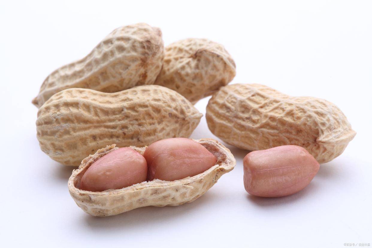 原创            82岁老爷爷经常这样吃花生，睡眠好了，胃口大了，越吃越爱吃，香