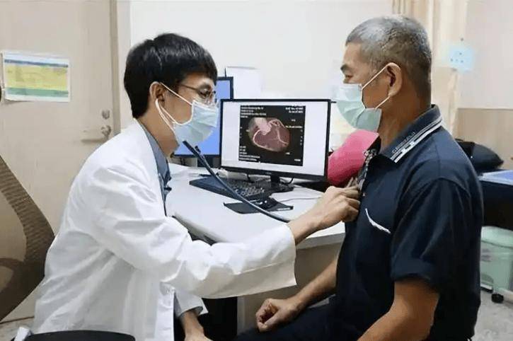 悄悄“偷走”男性寿命的6大行为，喝酒排第5，看完第1名，趁早戒