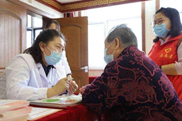 原创            胃开始癌变前，消化道会提醒？消化若有4迹象，再犹豫就等受罪了