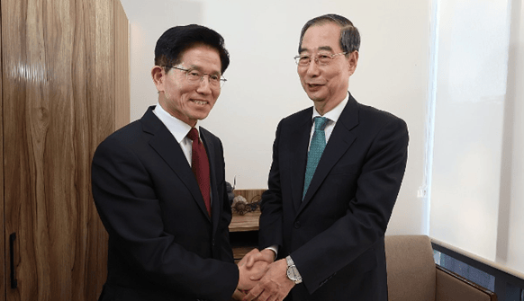 韩媒：金文洙和韩德洙合并韩总统候选人谈判破裂，国民力量党发声