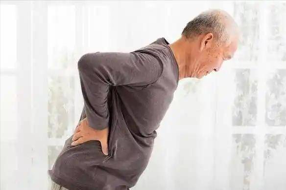 医生再三告诫：一旦做了肾结石手术，这5件事别做了，小心复发