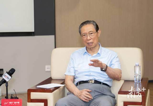 新冠病毒抬头？钟南山：不必恐慌，要重点关注这一人群