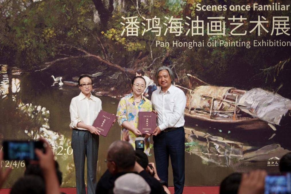 探索东方语境下的油画道路，潘鸿海油画艺术展中国美术馆展出