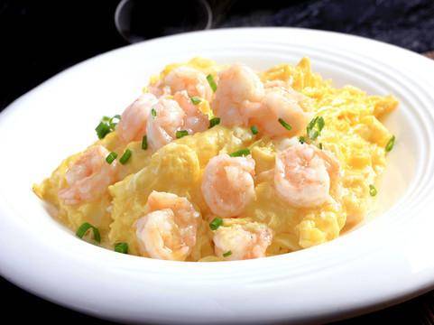 减脂期福音！低卡虾仁滑蛋，营养又美味