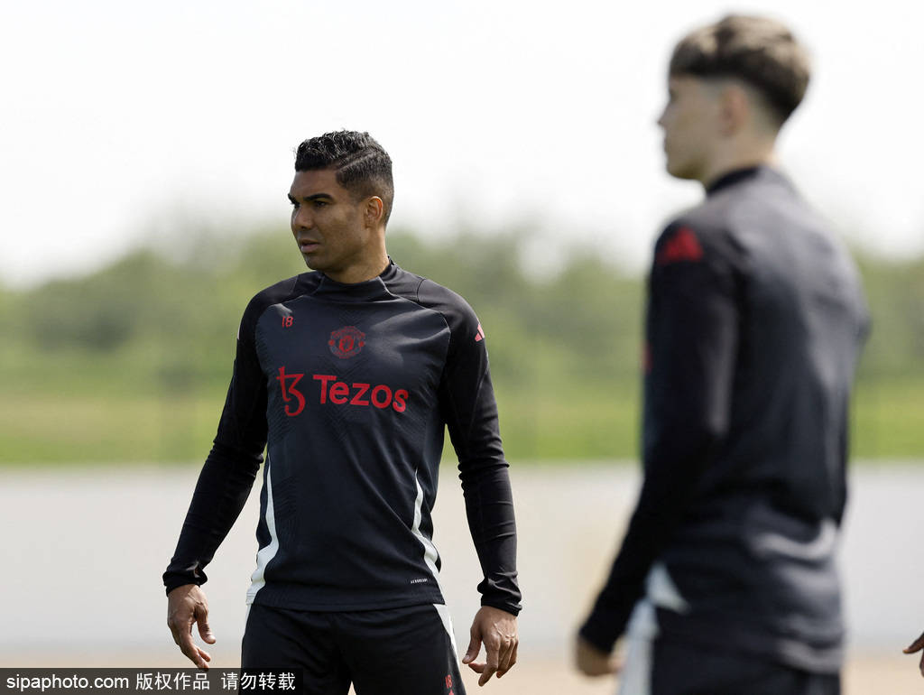 6250万分5期？曼联引援库尼亚闹剧！希勒：红魔已成笑柄！