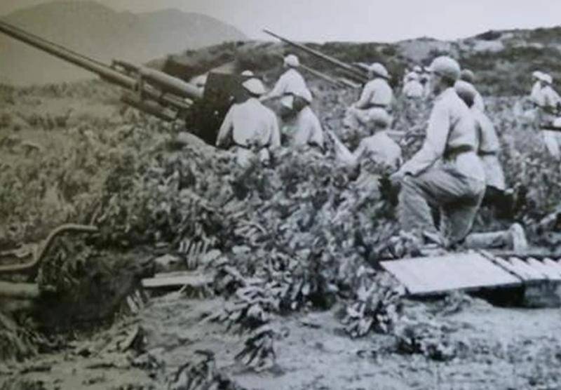 原创            15岁新兵擅自开炮，连长关他禁闭，团长为何要给他记二等功？