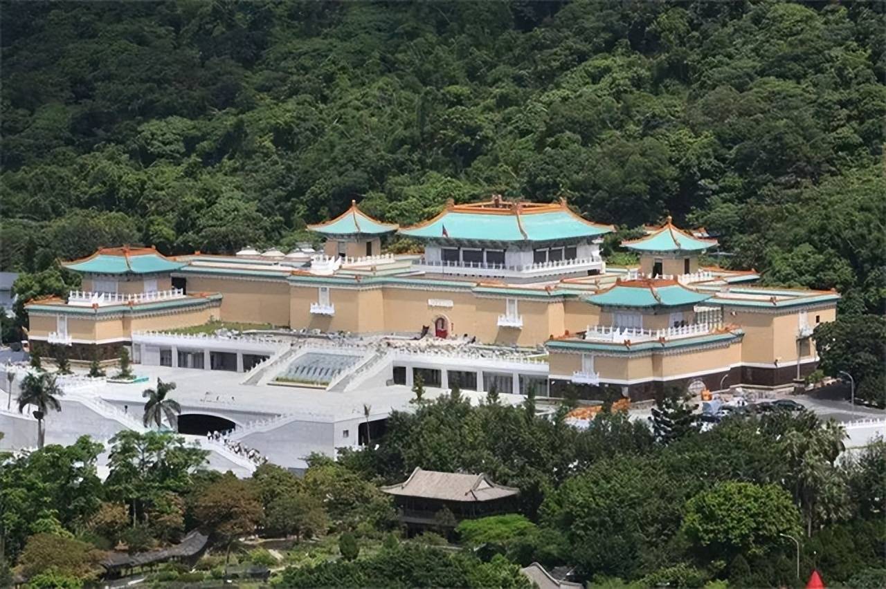 原创            “台独”陈其南：台北故宫院长，为撇清中国血缘宣布兴建日本馆