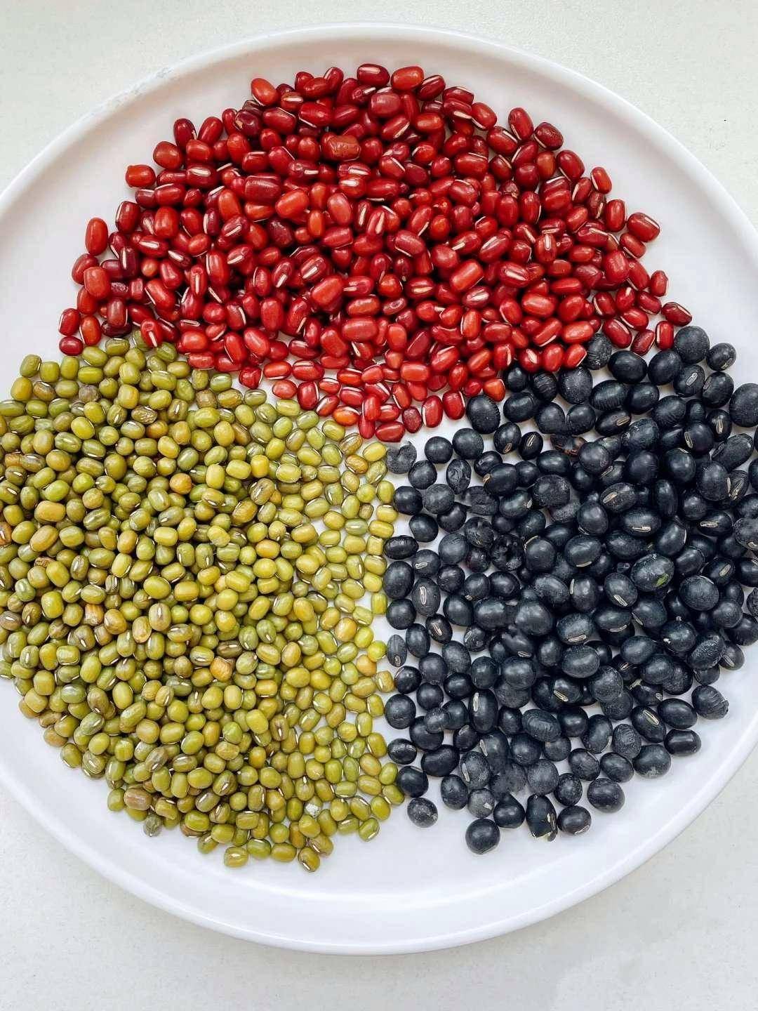 原创            三豆加它熬成汤，伏天喝到秋分至，解毒祛湿，暑热烦恼全扫光