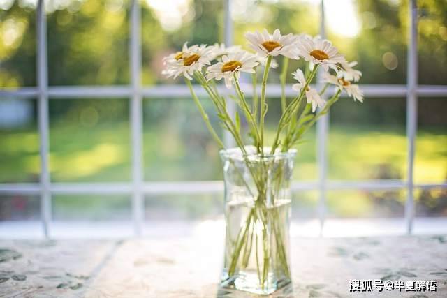 原创            男人有三个征兆，暗示着你要被分手了