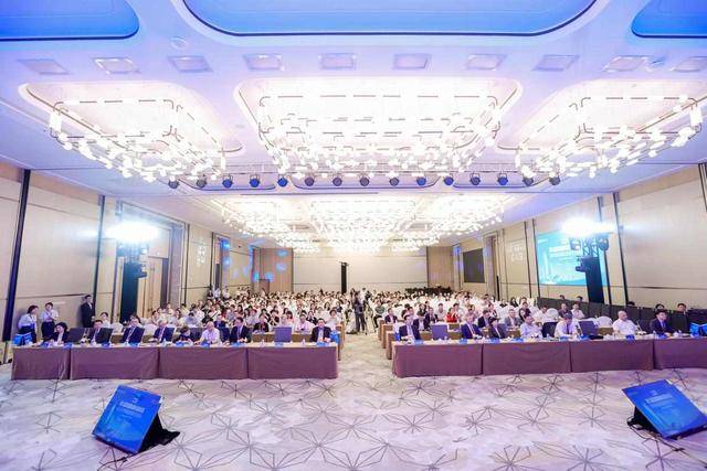 第九届潇湘国际眼科高峰论坛在长沙盛大举行