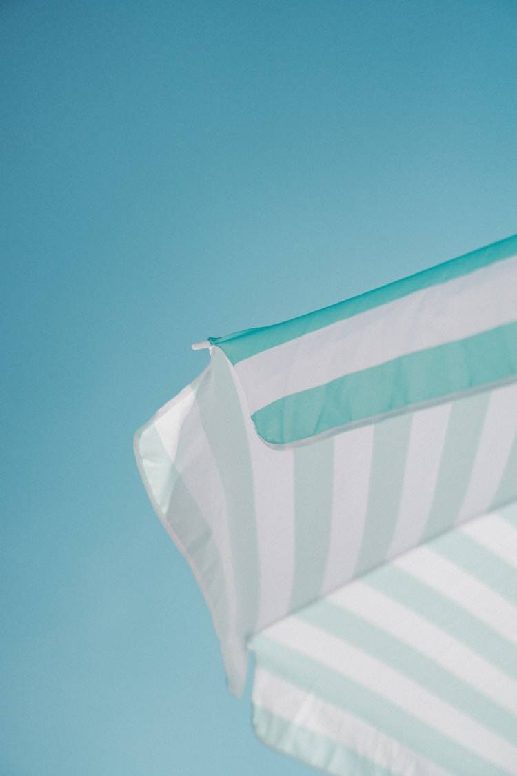 立夏过后，提醒中老年：少吃苦瓜和黄鳝，多吃这8样，平安过夏天