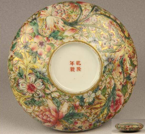 清代百花不落地粉彩瓷器如何鉴定真假