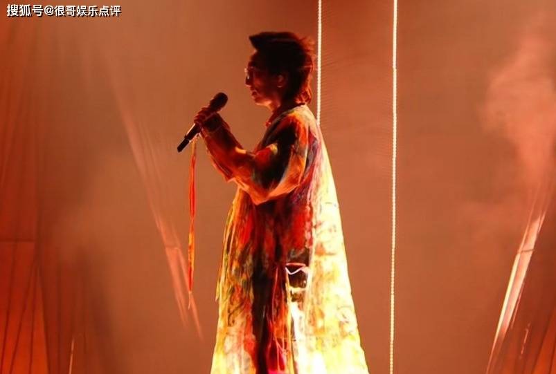 原创            歌手2025：林志炫选曲惹争议，丁太升指不足，节目的公正性被质疑