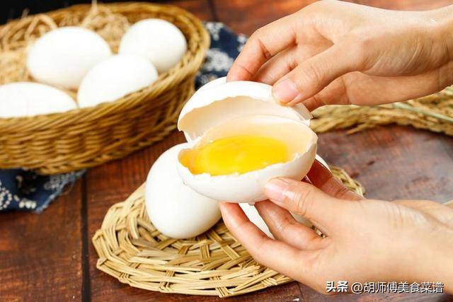 鹅蛋：民间偏方的健康密码，虽贵却大有好处！推荐这个吃法，真香
