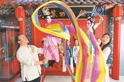 古老木偶艺术演绎传承新模式