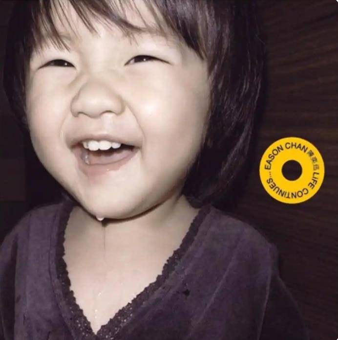 陈奕迅爱女签约唱片公司，坐等下一个“祖传好声音”