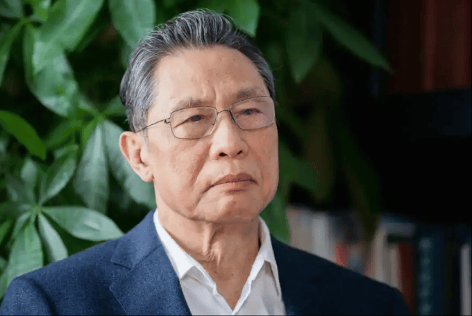 新冠病毒“抬头”？钟南山最新发声，给出最权威研判！